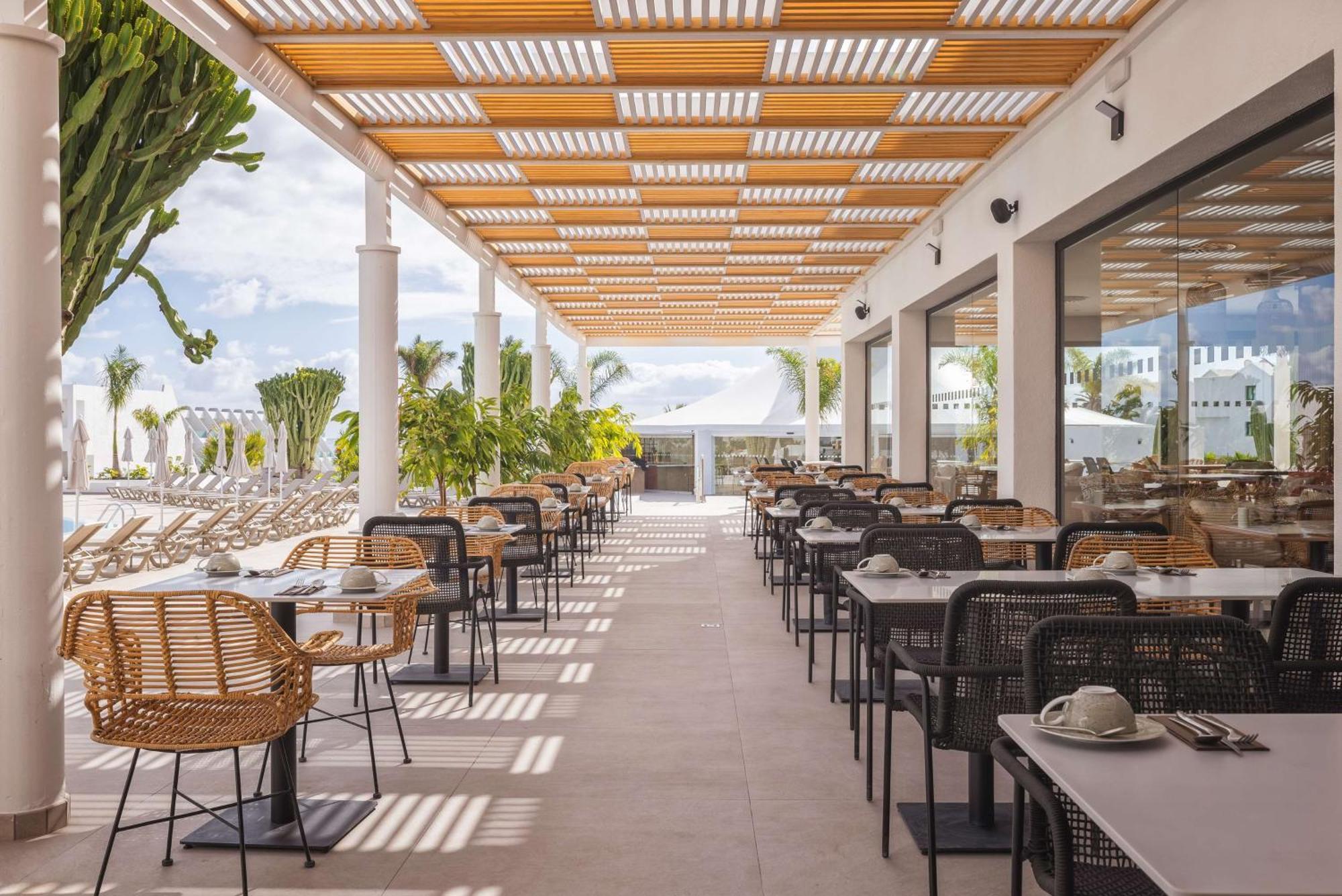 Radisson Blu Resort, Lanzarote Adults Only Costa Teguise Esterno foto