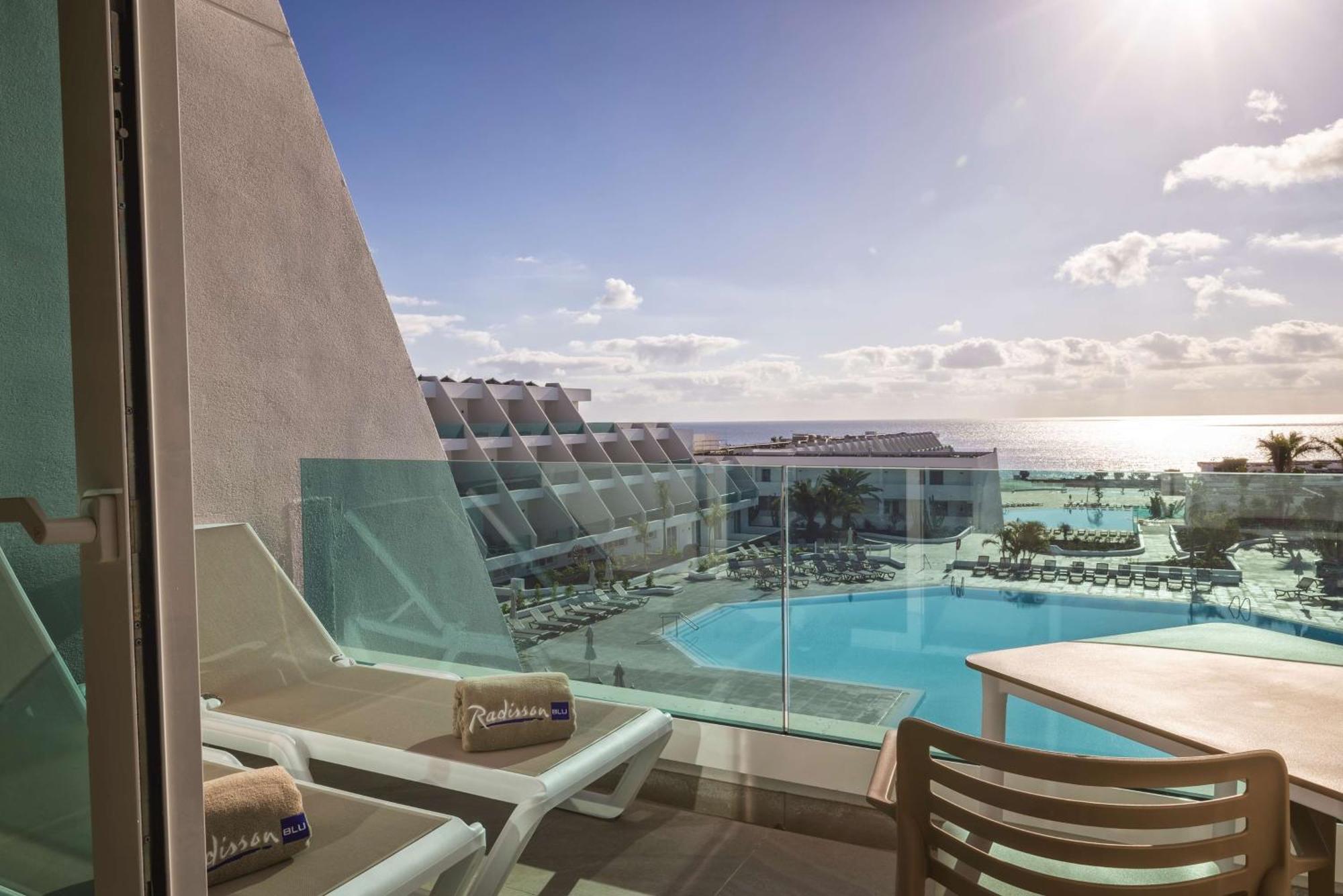 Radisson Blu Resort, Lanzarote Adults Only Costa Teguise Esterno foto