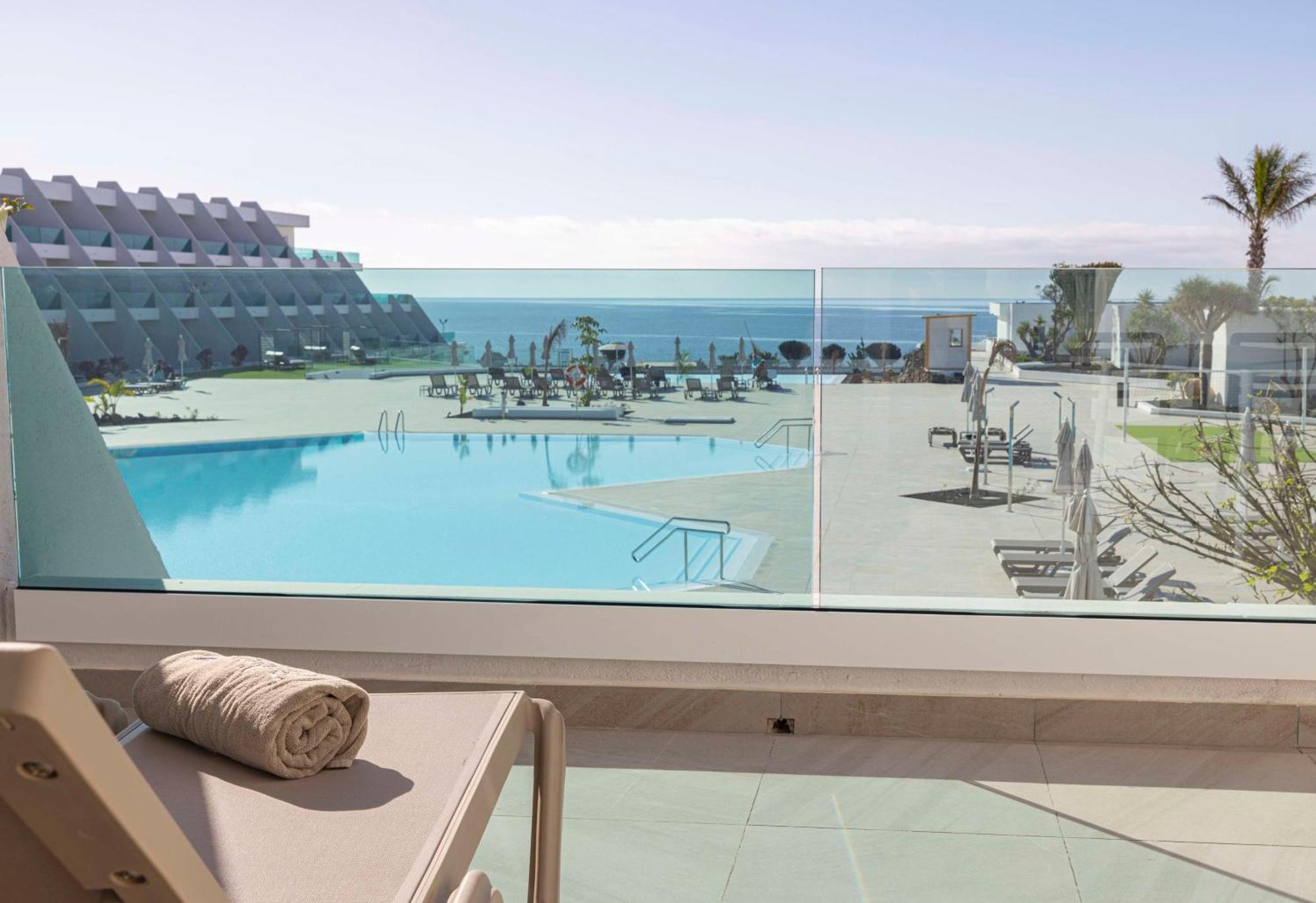 Radisson Blu Resort, Lanzarote Adults Only Costa Teguise Esterno foto