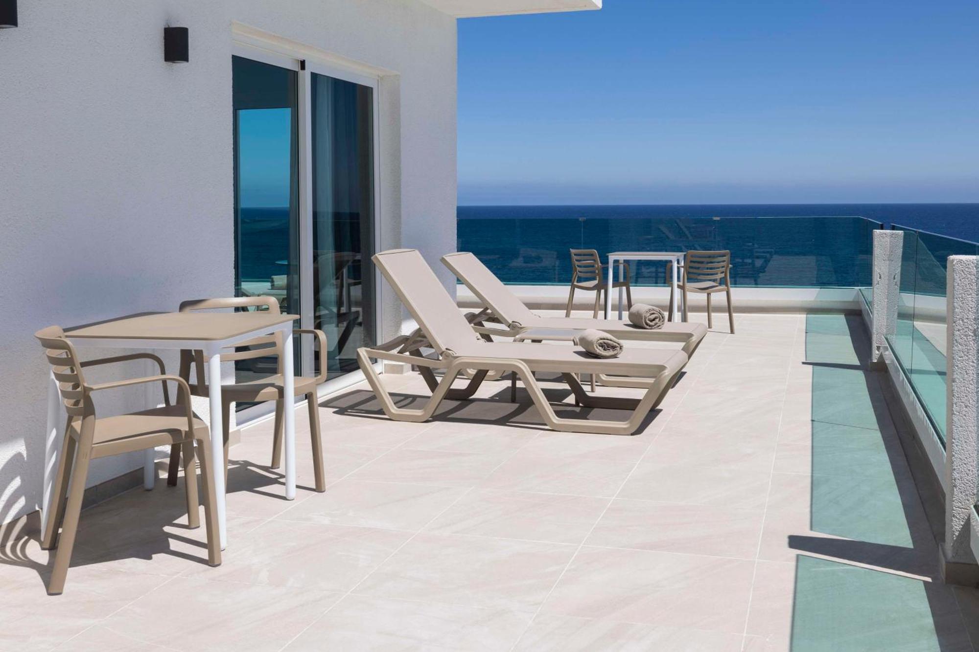 Radisson Blu Resort, Lanzarote Adults Only Costa Teguise Esterno foto