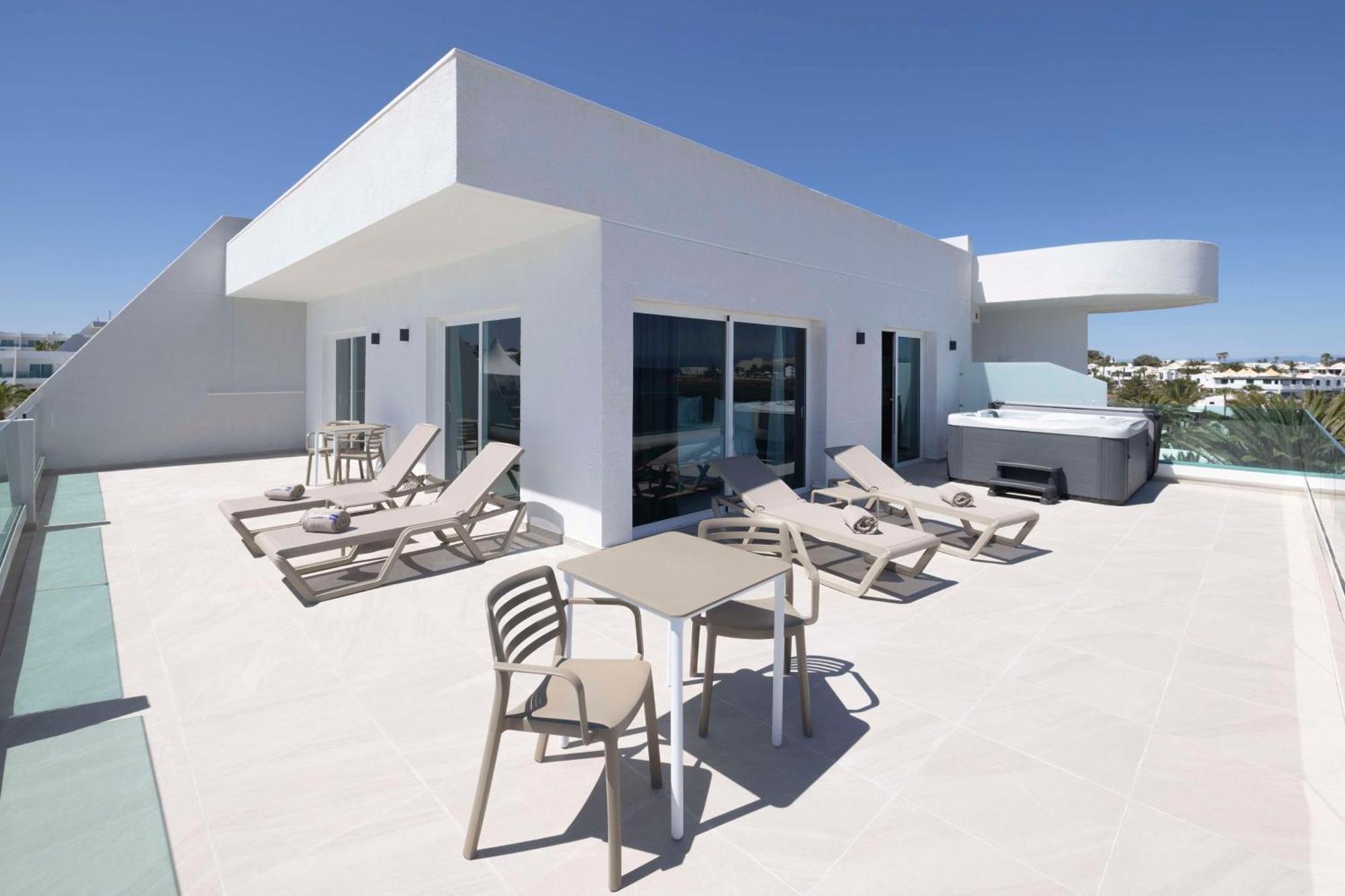 Radisson Blu Resort, Lanzarote Adults Only Costa Teguise Esterno foto